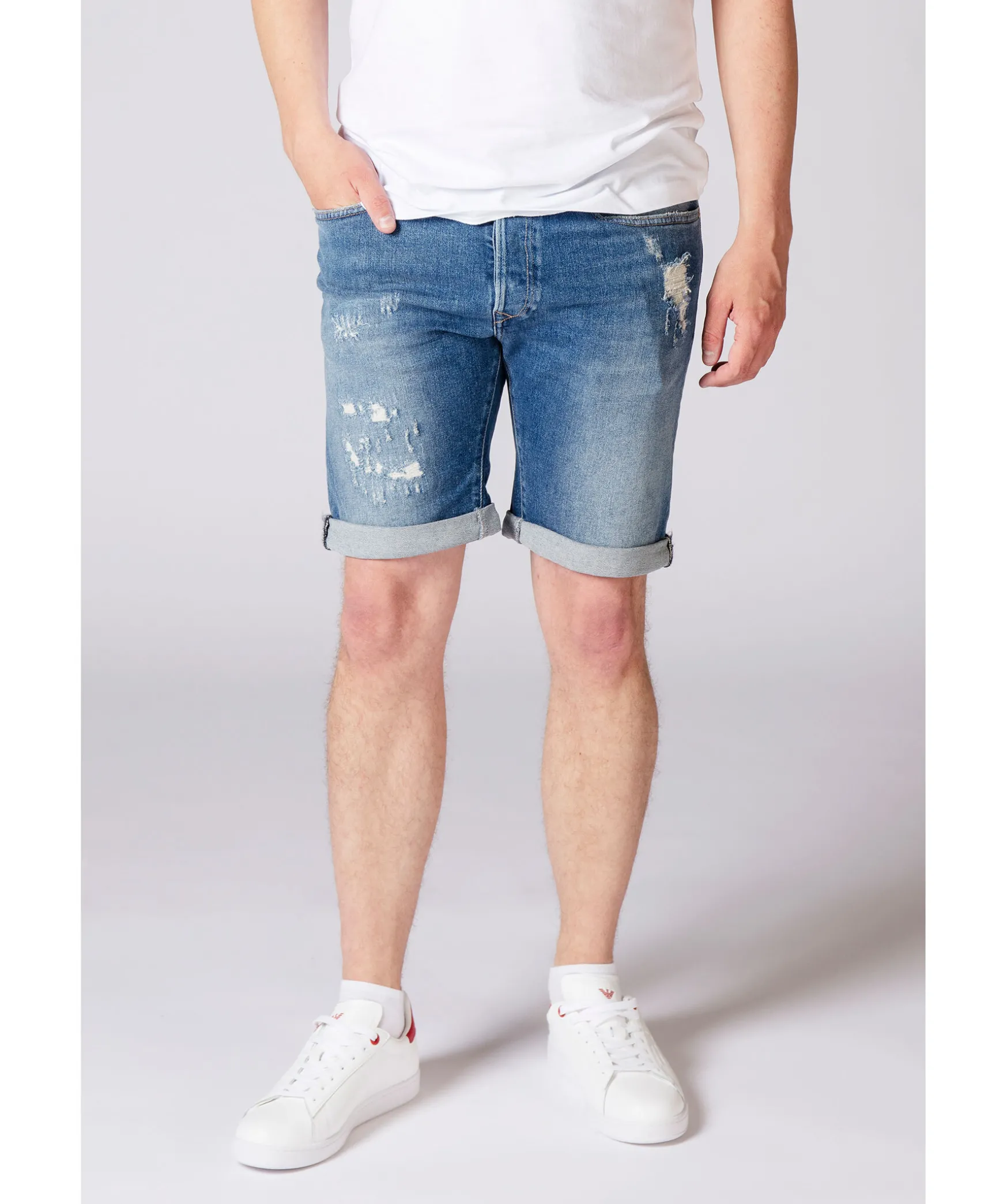 901 Shorts Destroyed