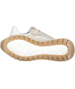 Bridge Runner Sneaker