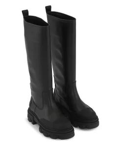 Cleated High Tubular Boot