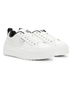 Lyssa Tenn Sneaker