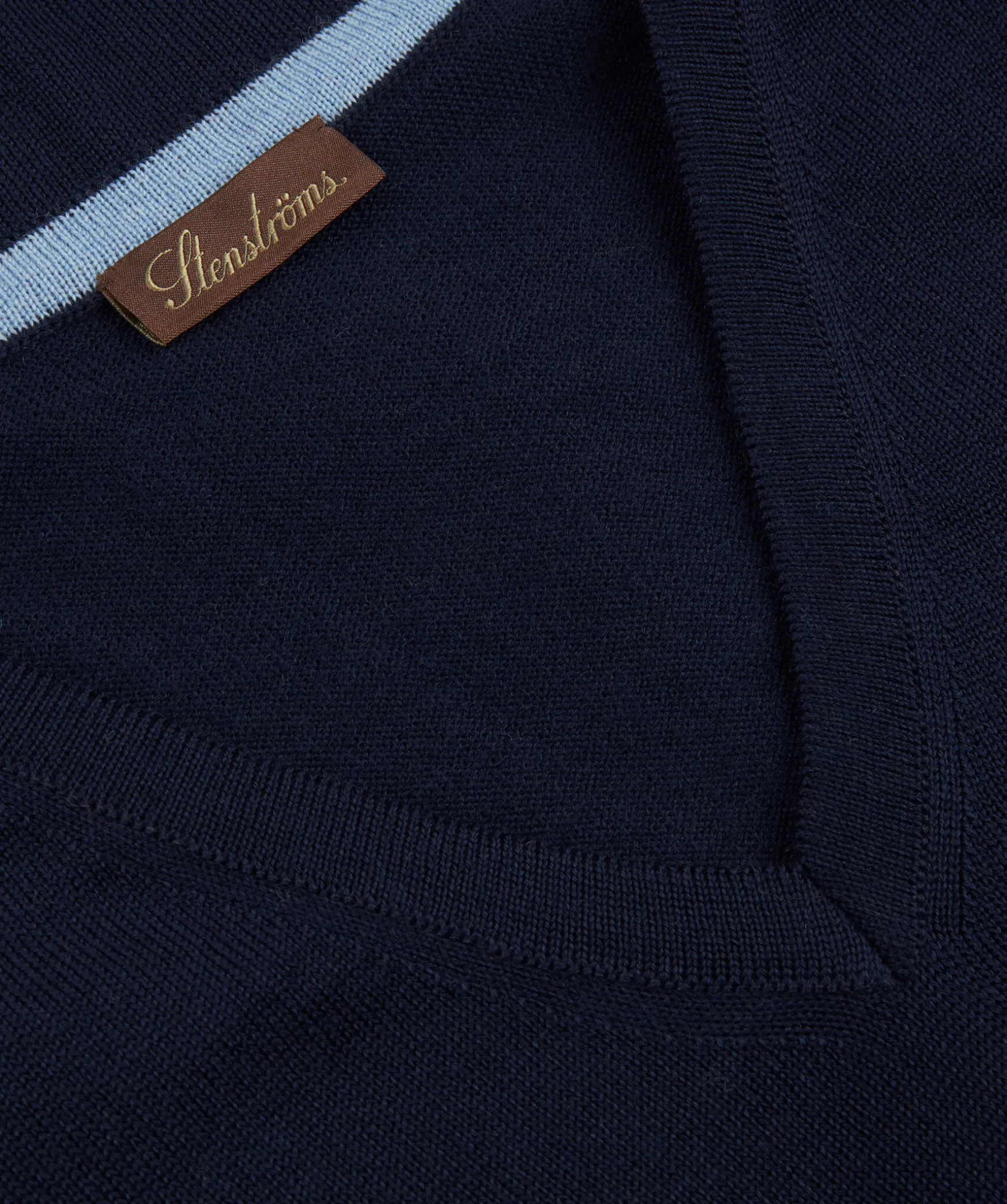 Merino V-Neck Knit Patch