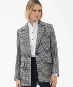 Patrisse Blazer