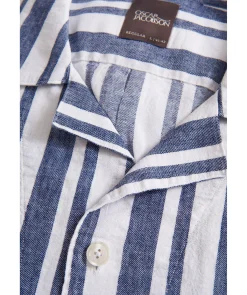 Reugular Fit Short Sleeve