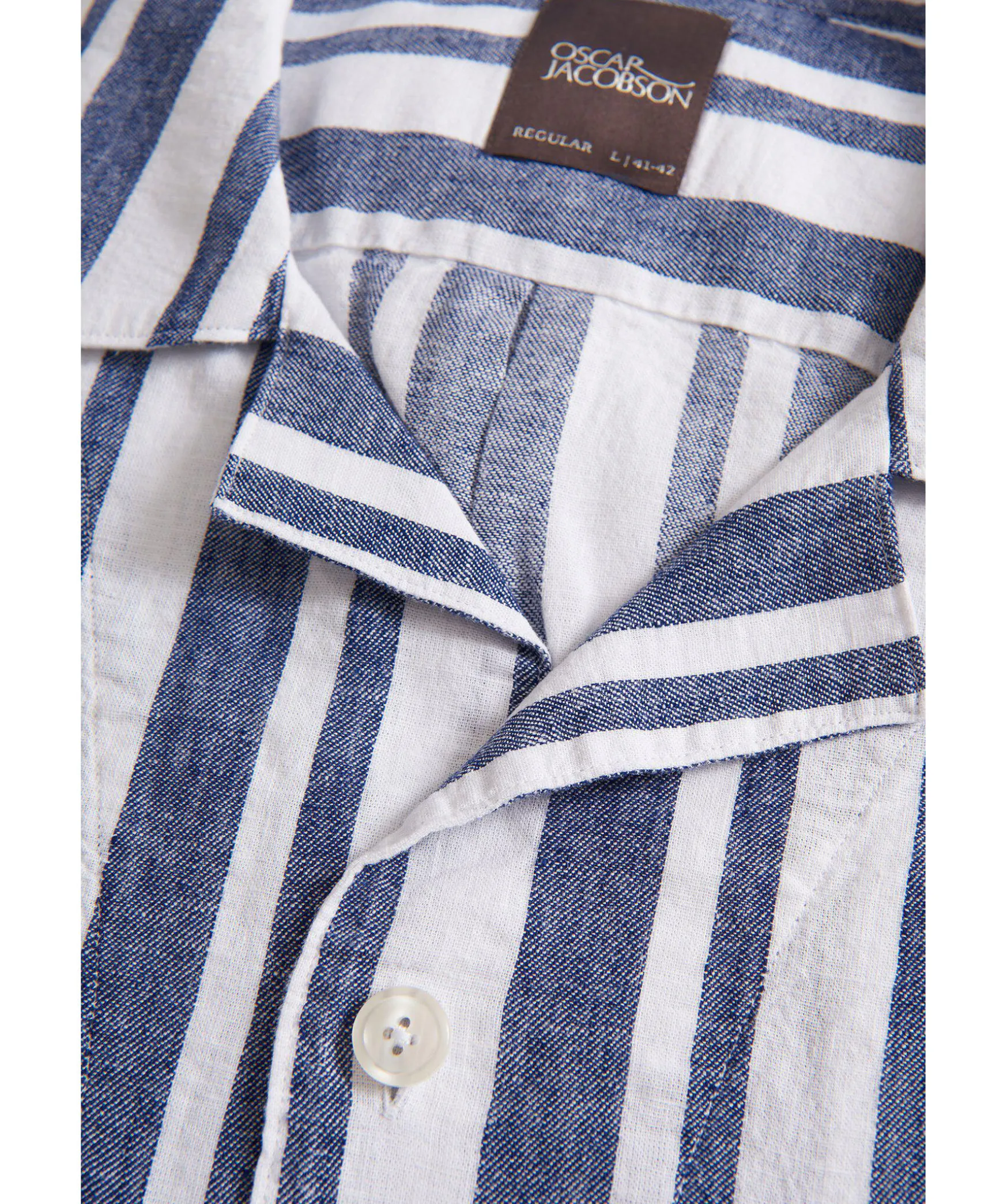 Reugular Fit Short Sleeve