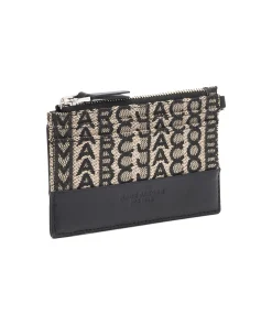 The Top Zip Wristlet