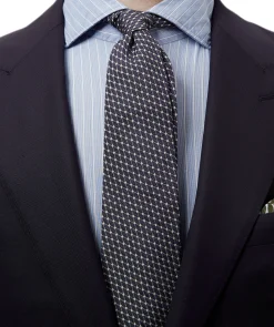 Tie
